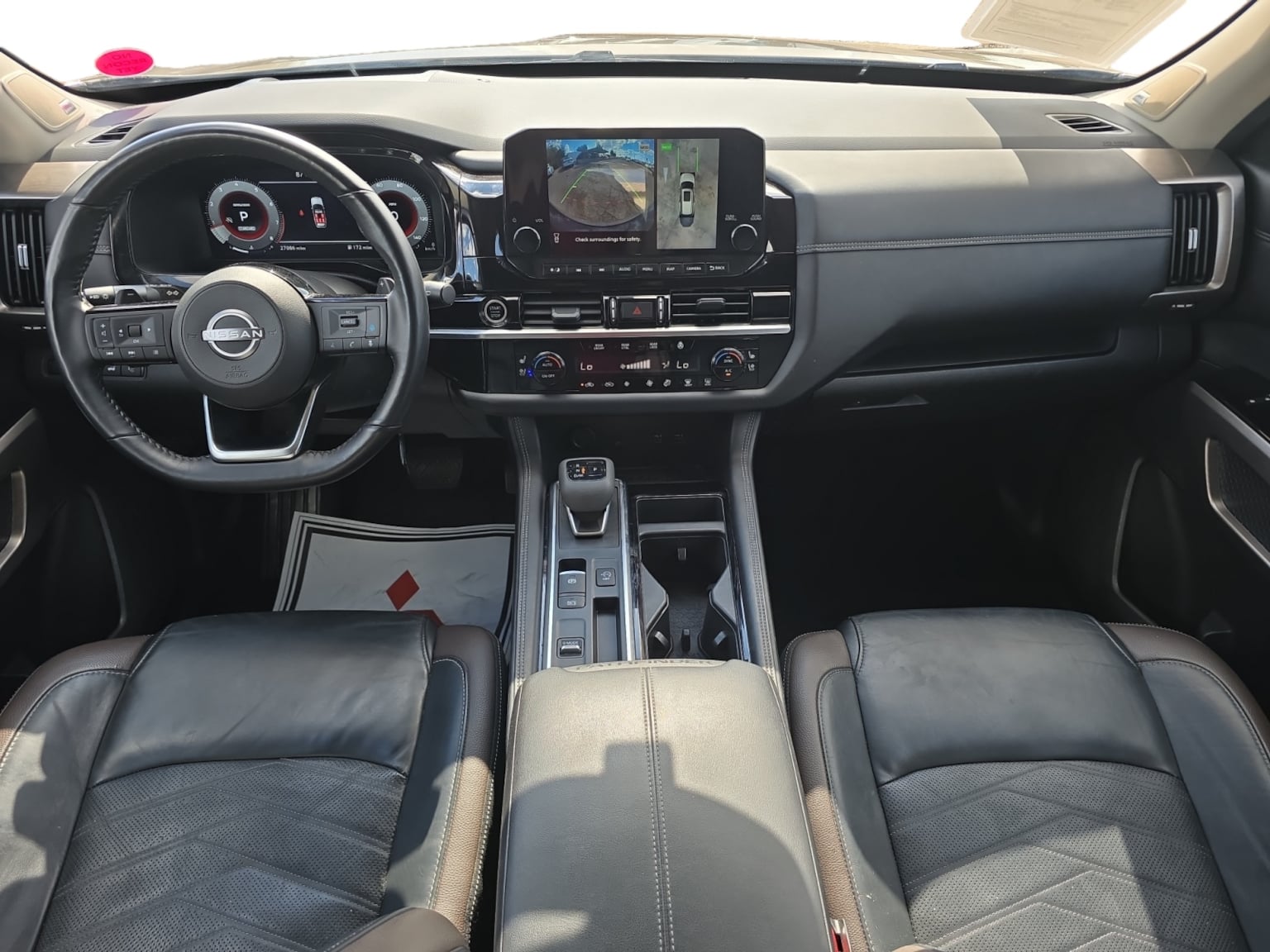 Nissan Pathfinder photo 12