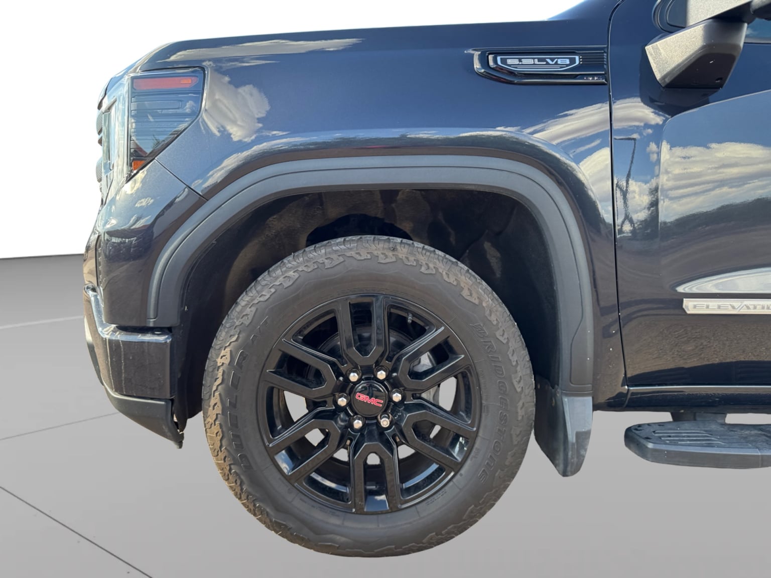 GMC Sierra photo 9
