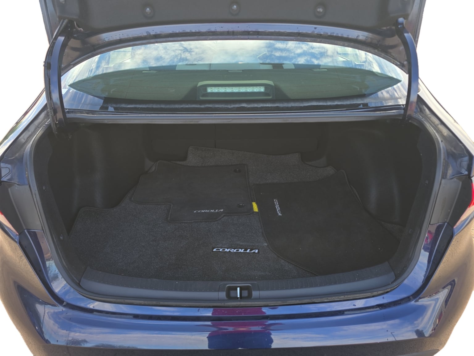 Toyota Corolla photo 19
