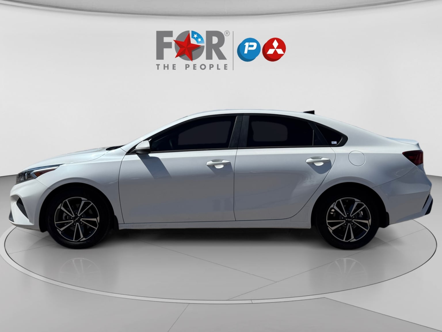 Kia Forte photo 2