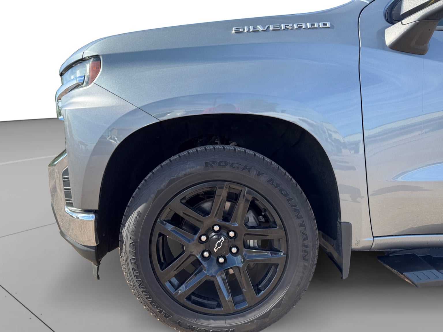 Chevrolet Silverado photo 9
