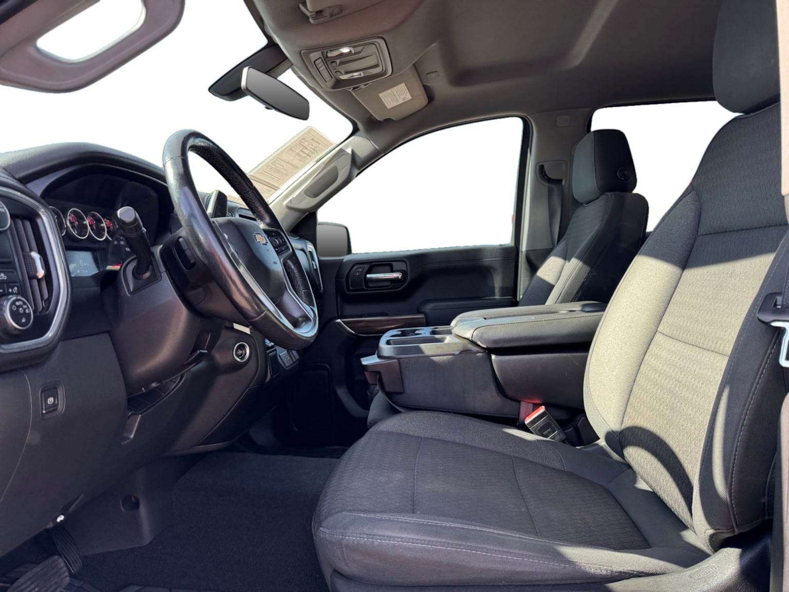 Chevrolet Silverado photo 10