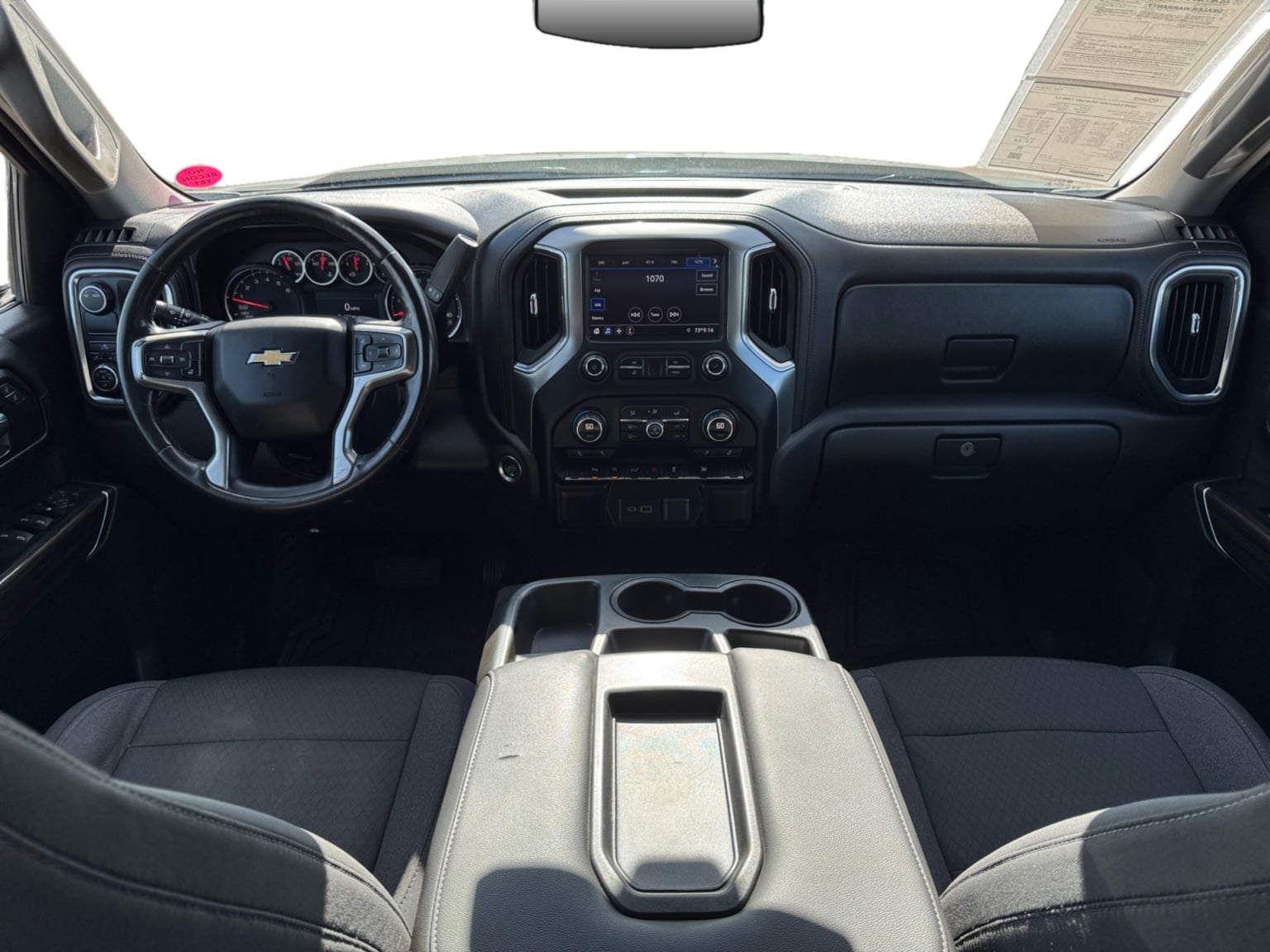 Chevrolet Silverado photo 12