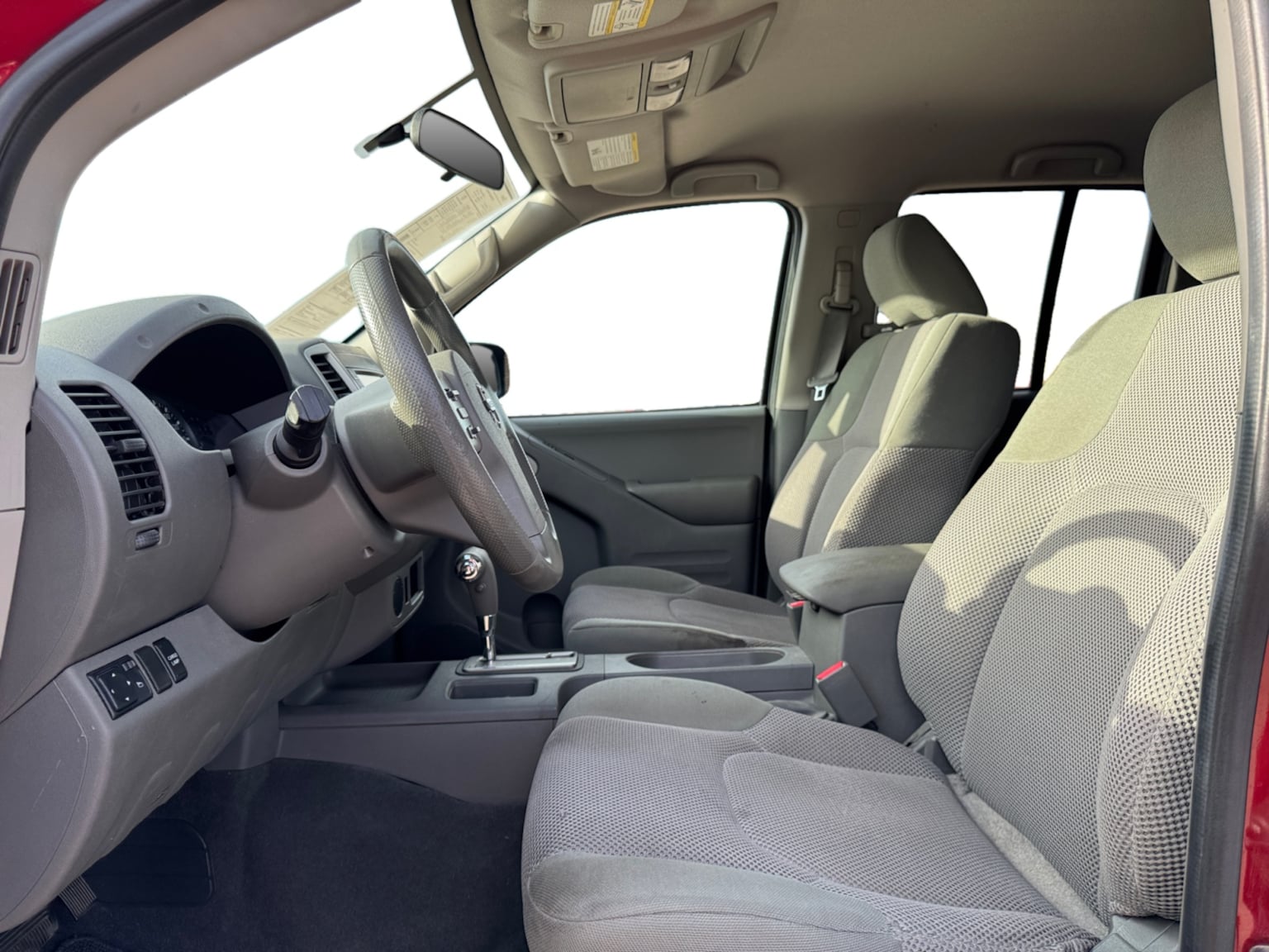 Nissan Frontier photo 10
