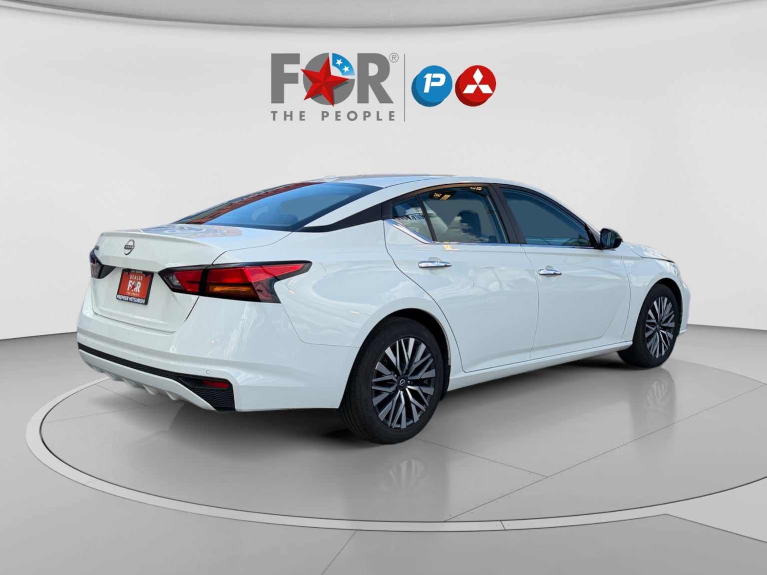 Nissan Altima photo 5