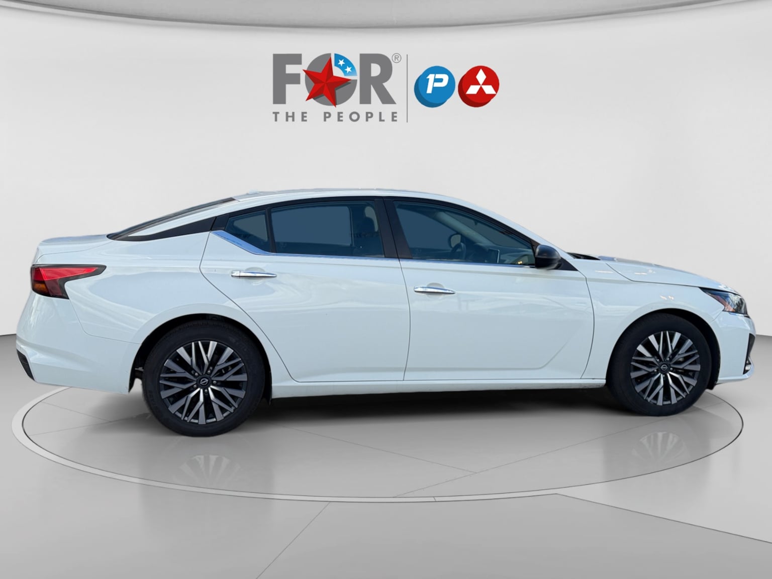 Nissan Altima photo 6