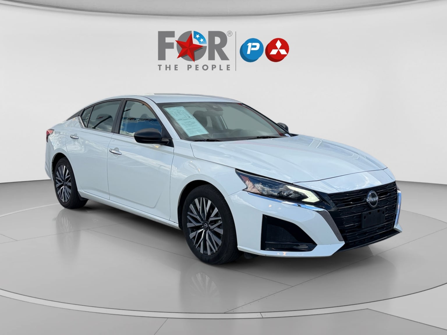 Nissan Altima photo 7