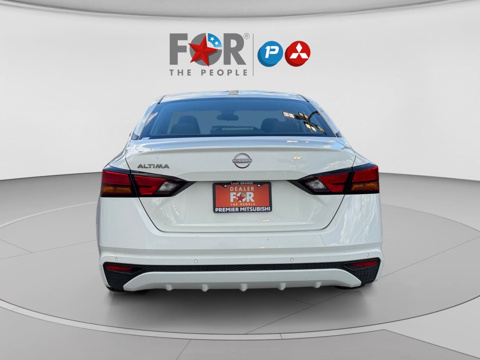 Nissan Altima photo 4