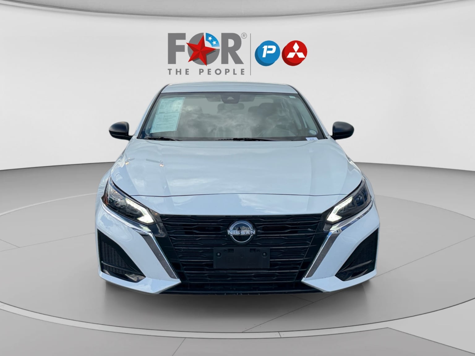 Nissan Altima photo 8