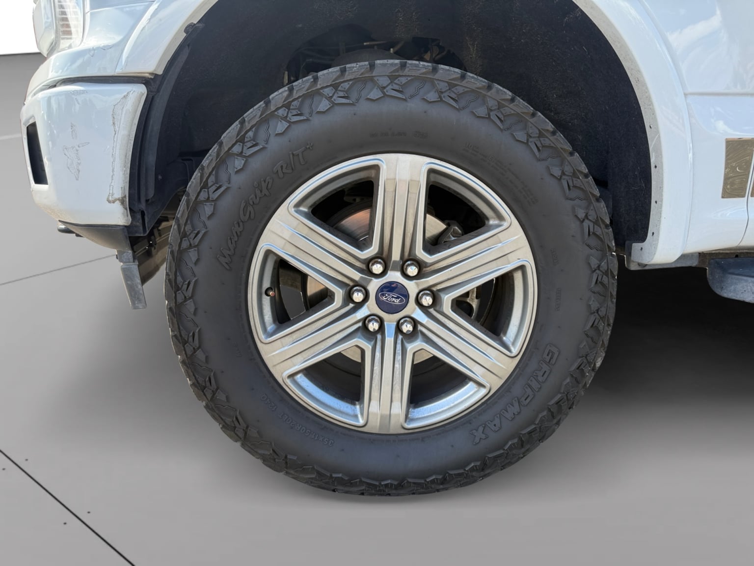 Ford F-150 photo 9