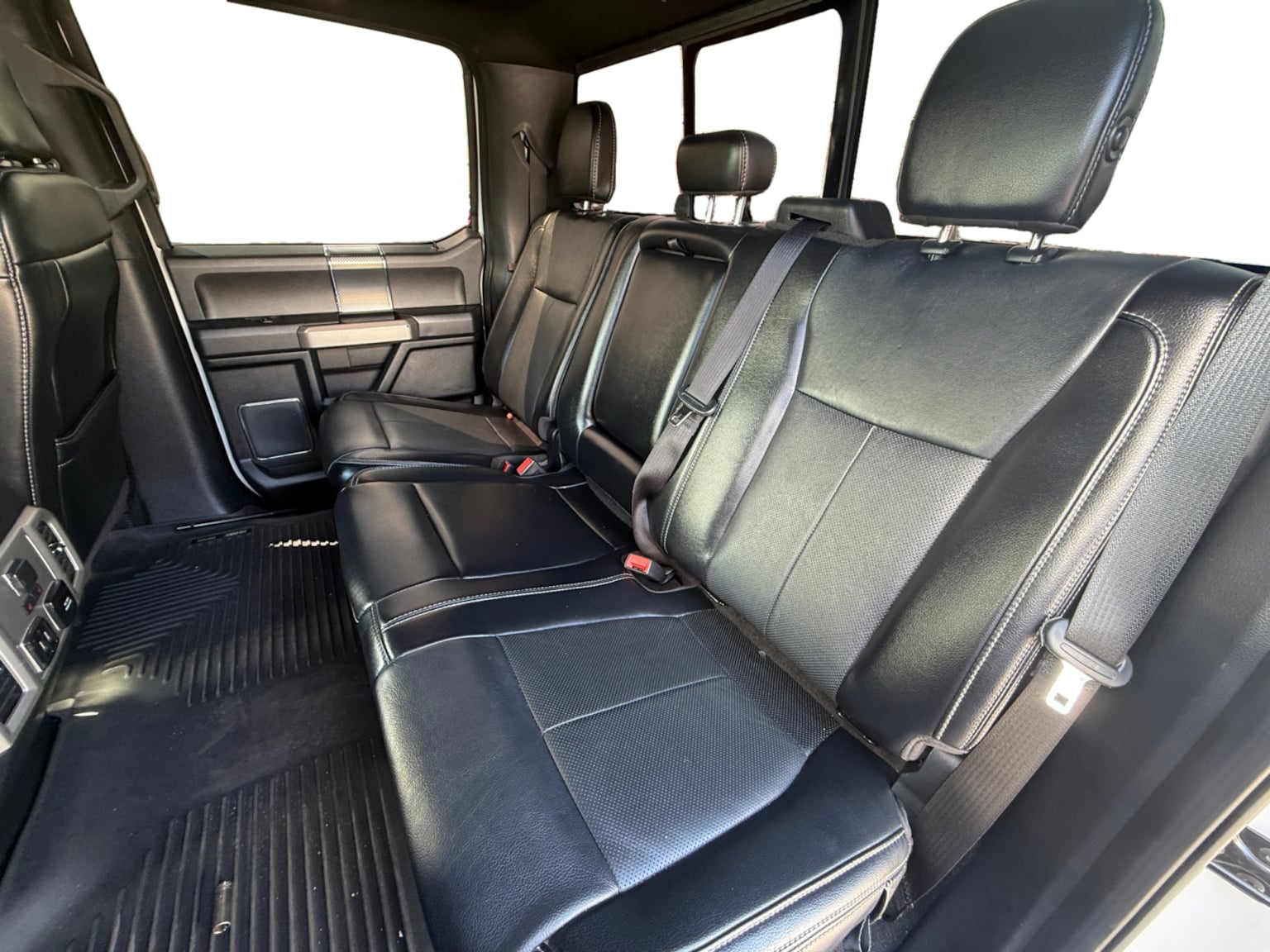Ford F-150 photo 16