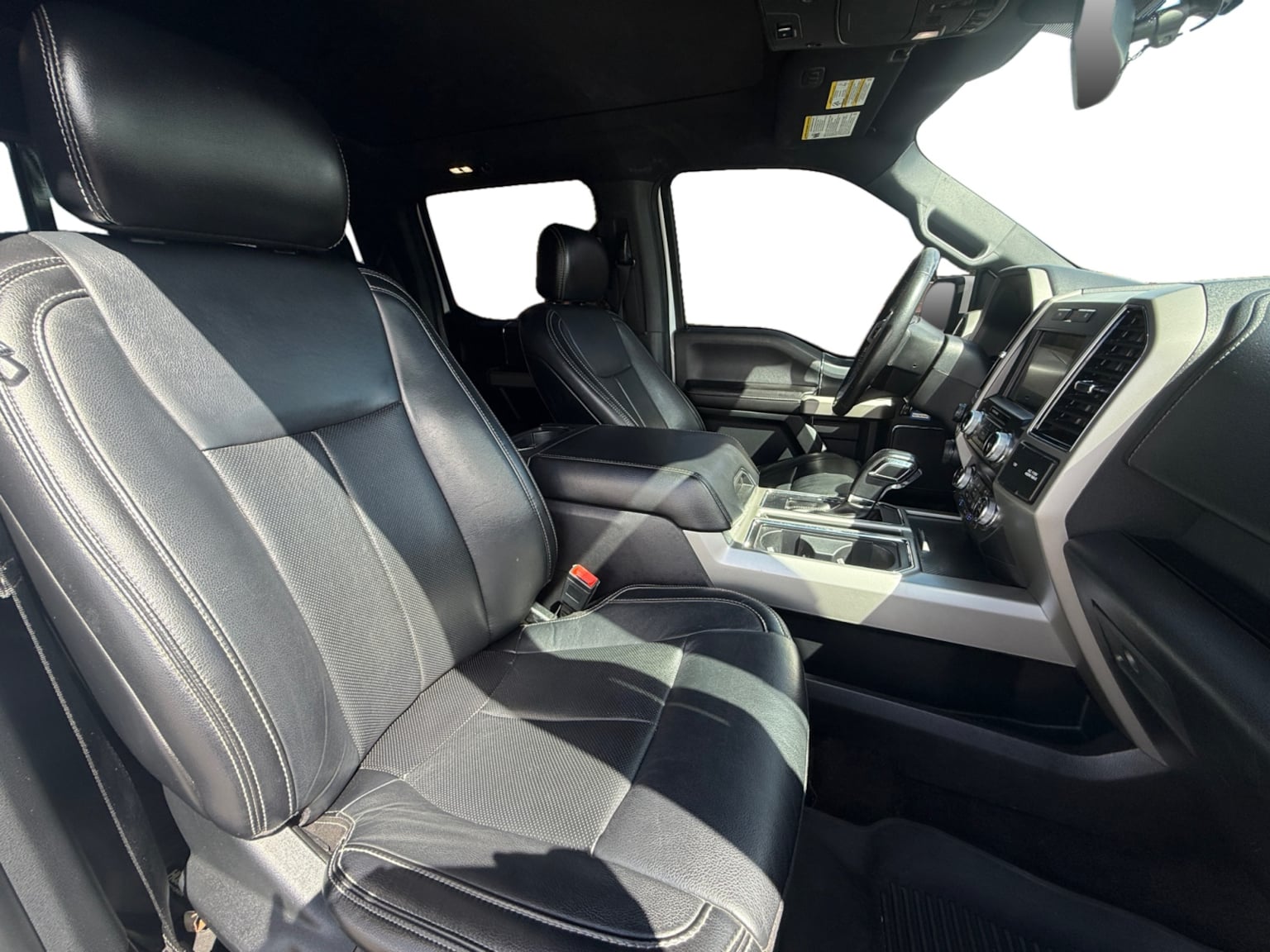 Ford F-150 photo 17