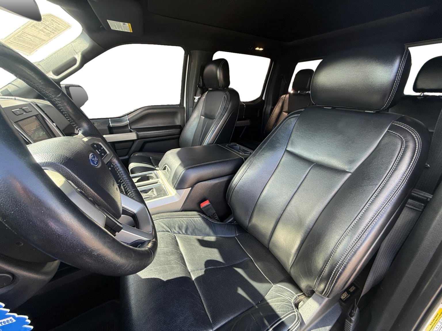 Ford F-150 photo 10