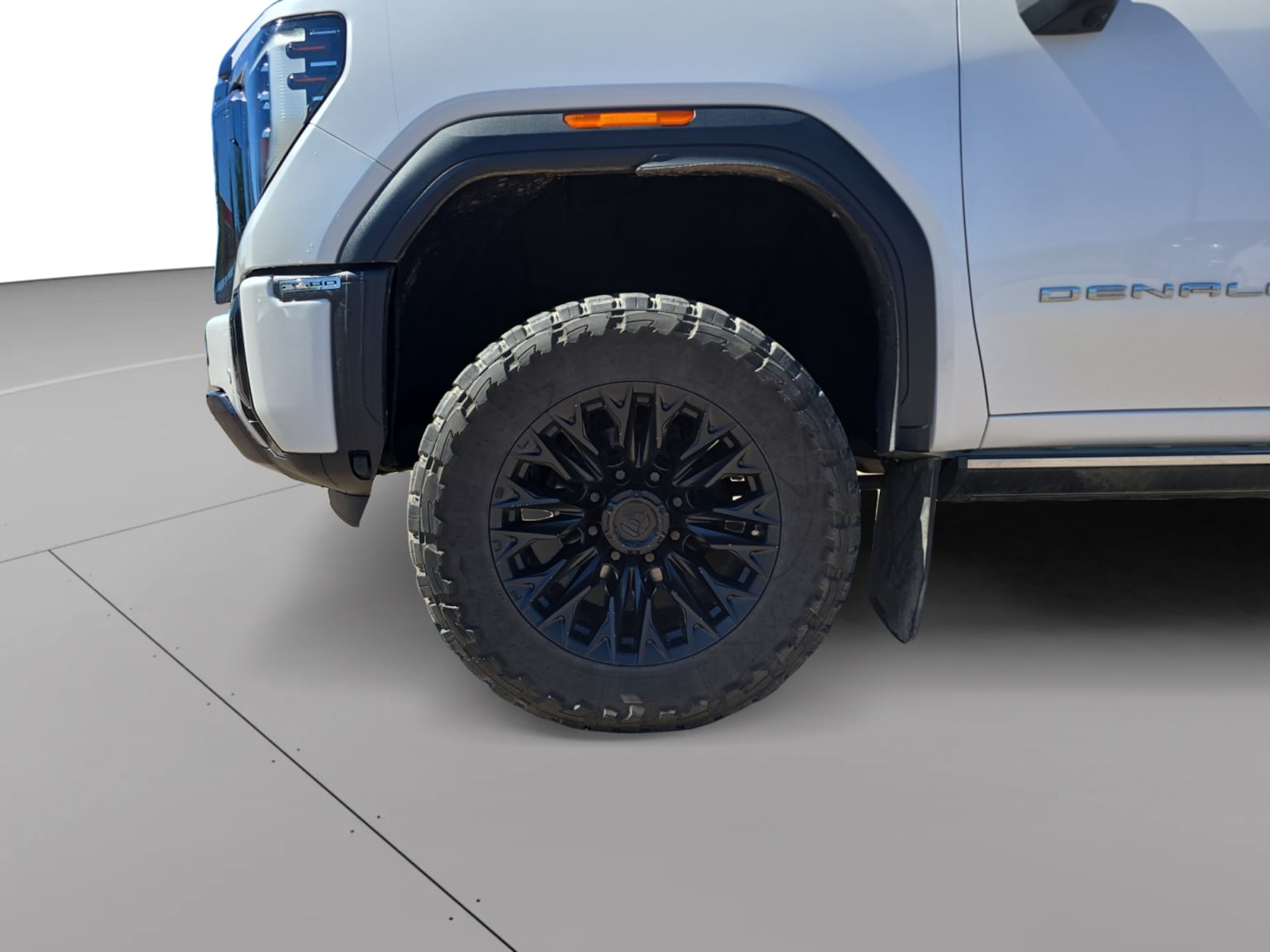 GMC Sierra photo 9