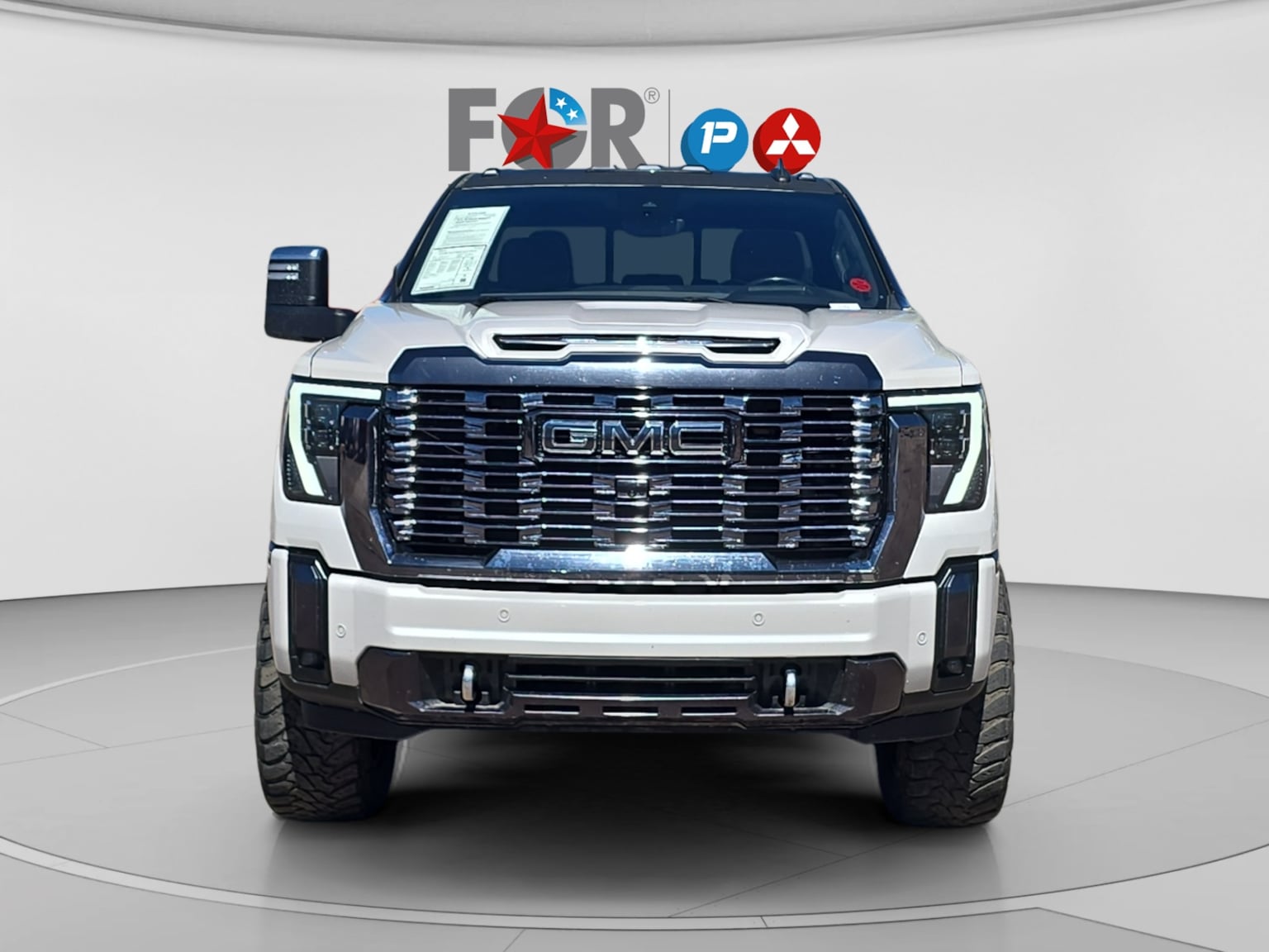 GMC Sierra photo 8