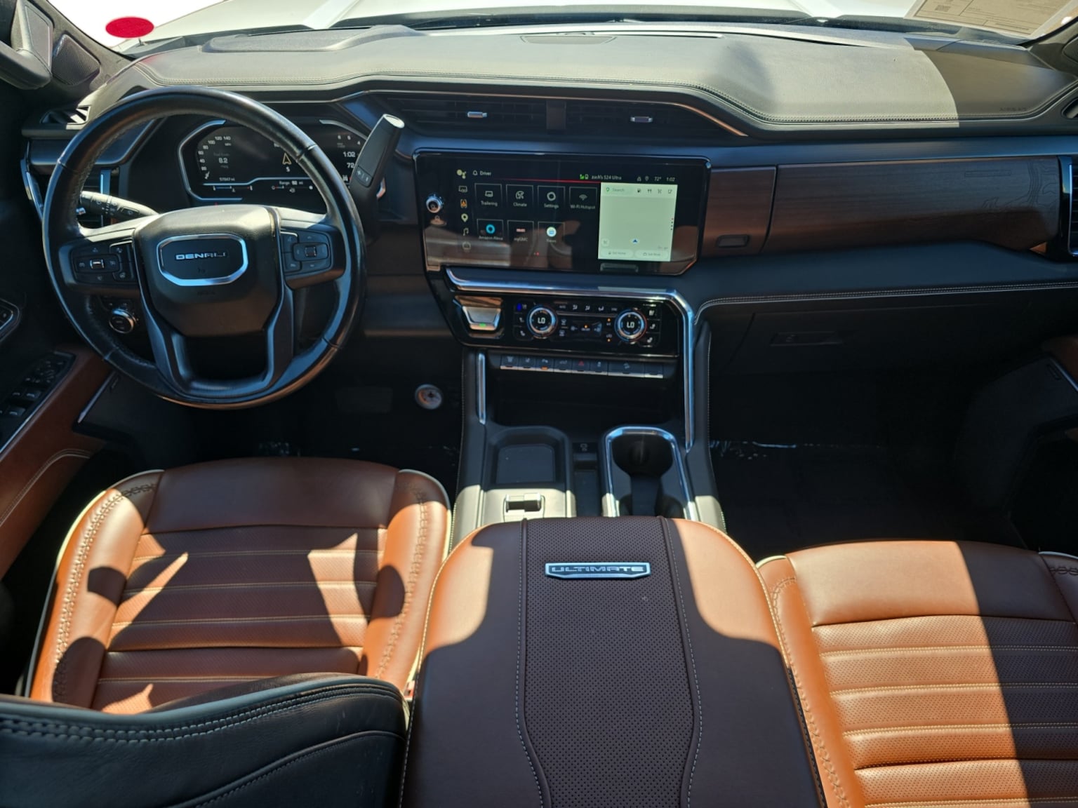 GMC Sierra photo 12