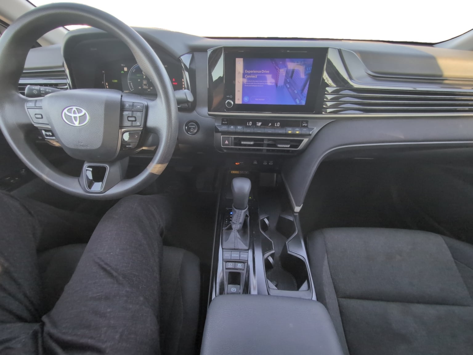 Toyota Camry photo 12