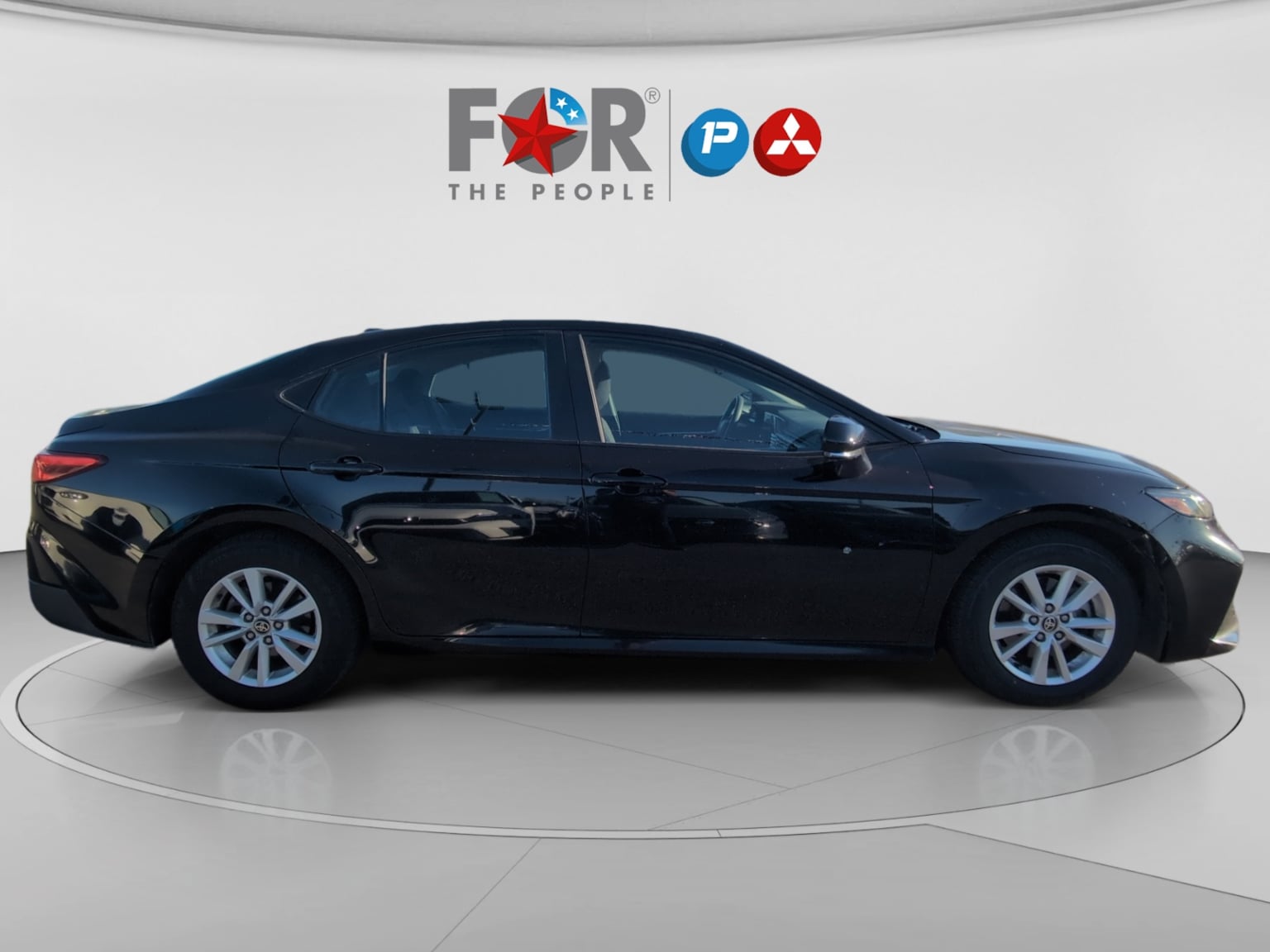 Toyota Camry photo 6
