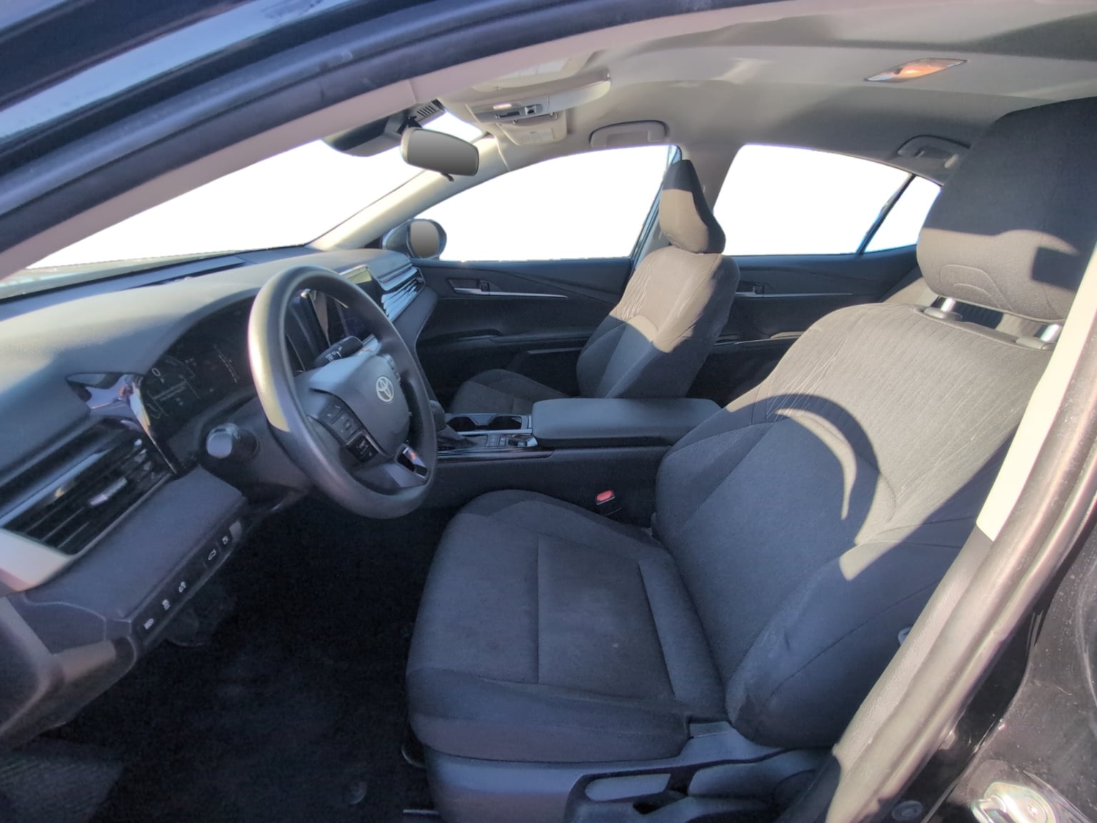 Toyota Camry photo 10