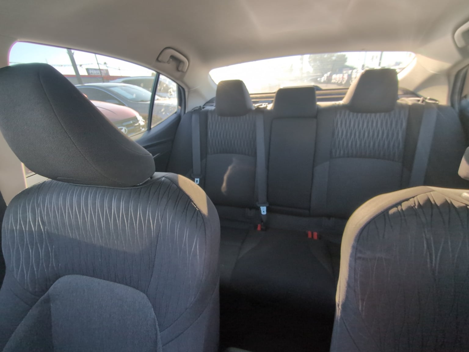Toyota Camry photo 24