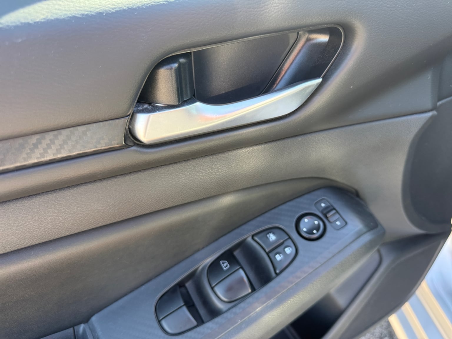 Nissan Altima photo 9