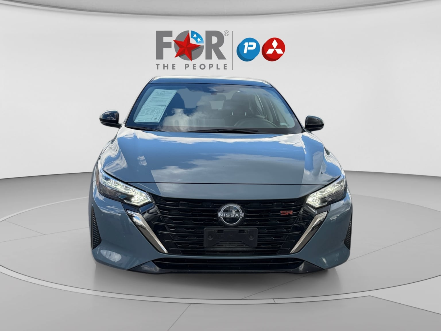 Nissan Sentra photo 8