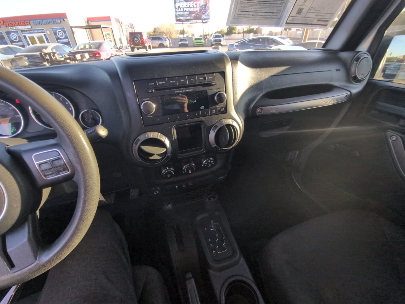Jeep Wrangler photo 22