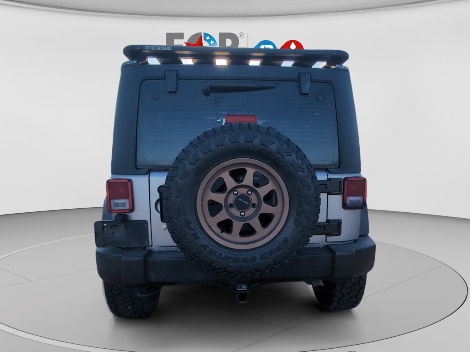 Jeep Wrangler photo 4