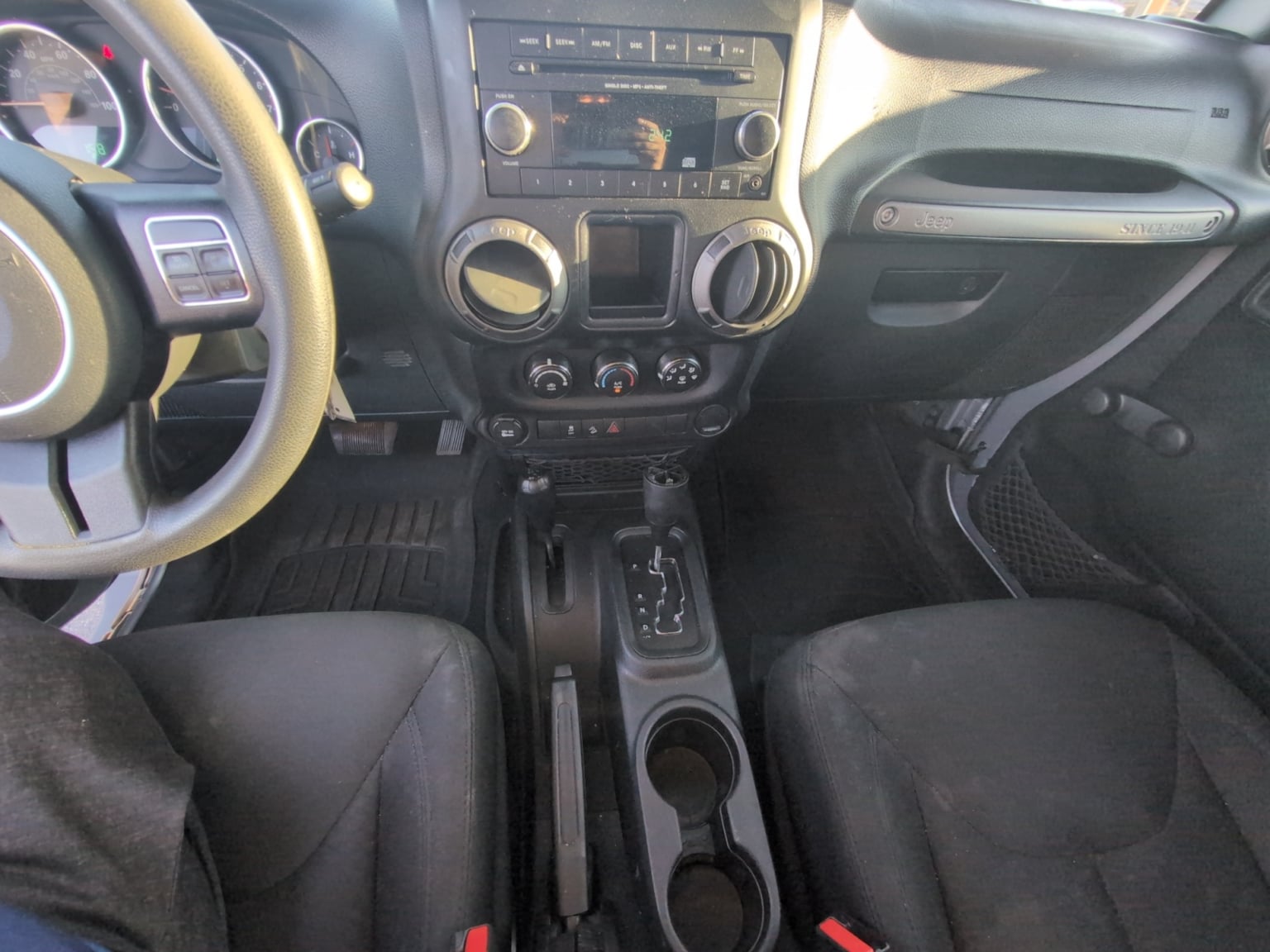 Jeep Wrangler photo 15