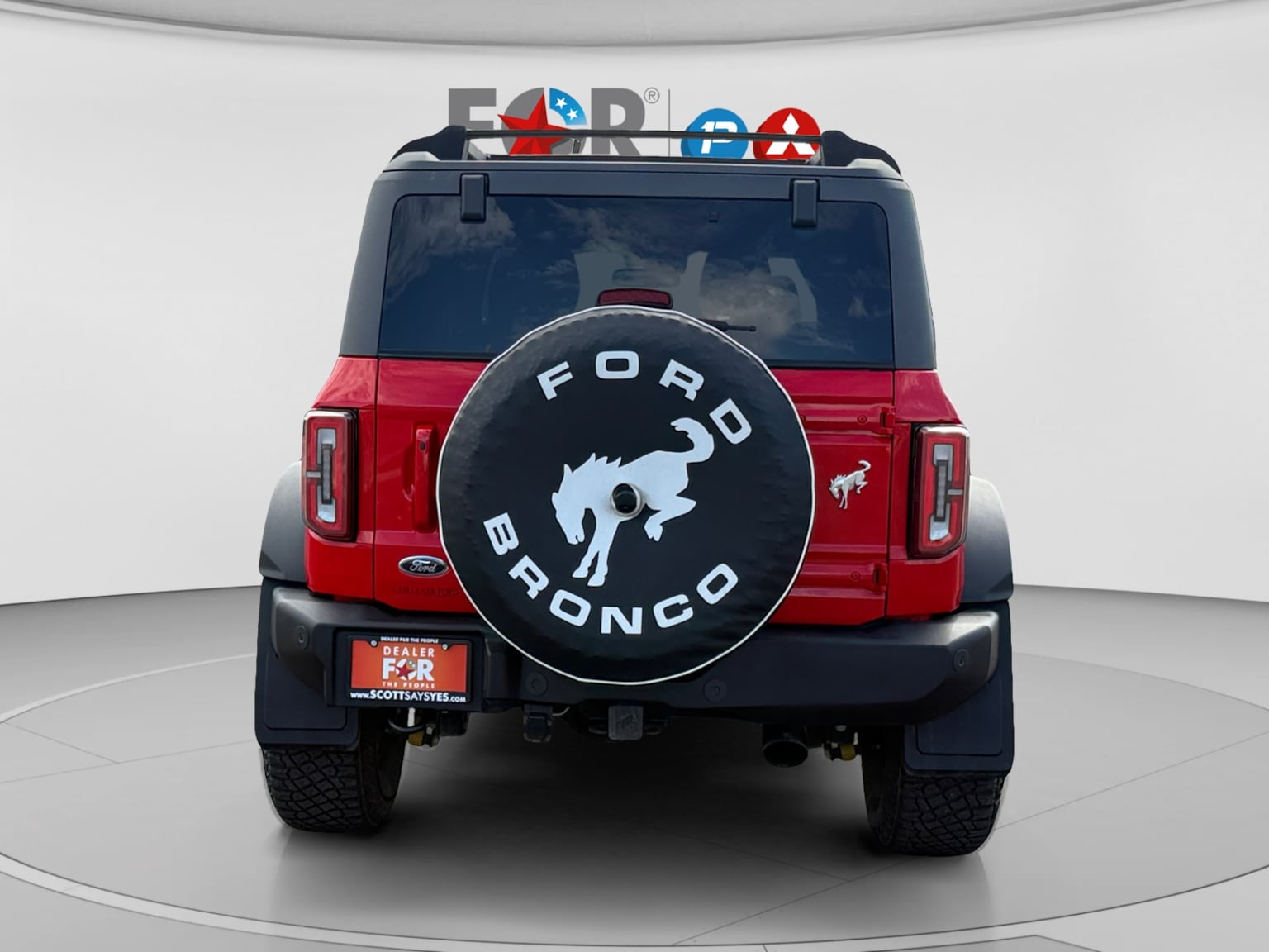 Ford Bronco photo 4