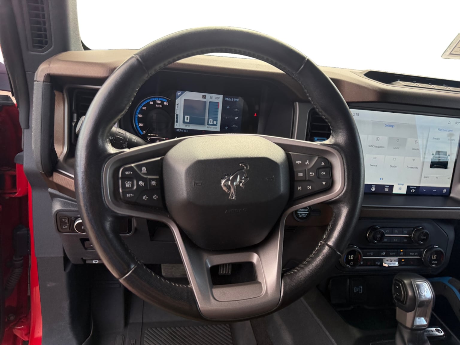 Ford Bronco photo 13