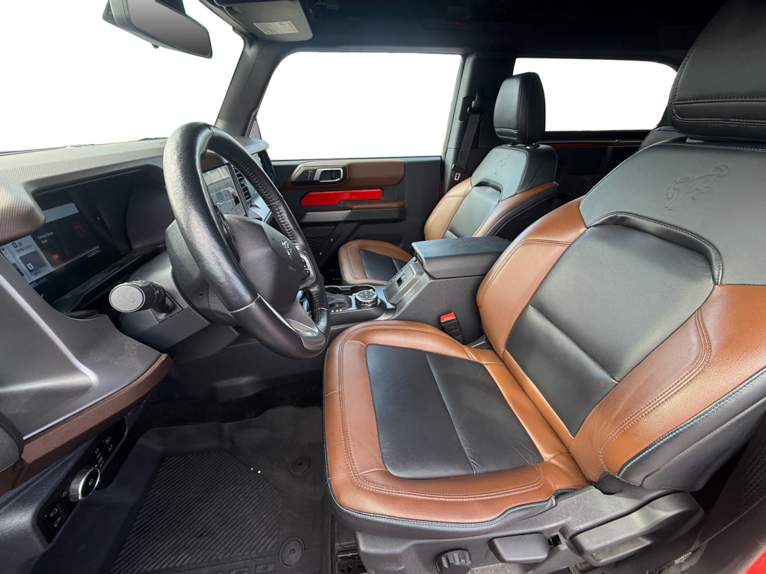 Ford Bronco photo 10