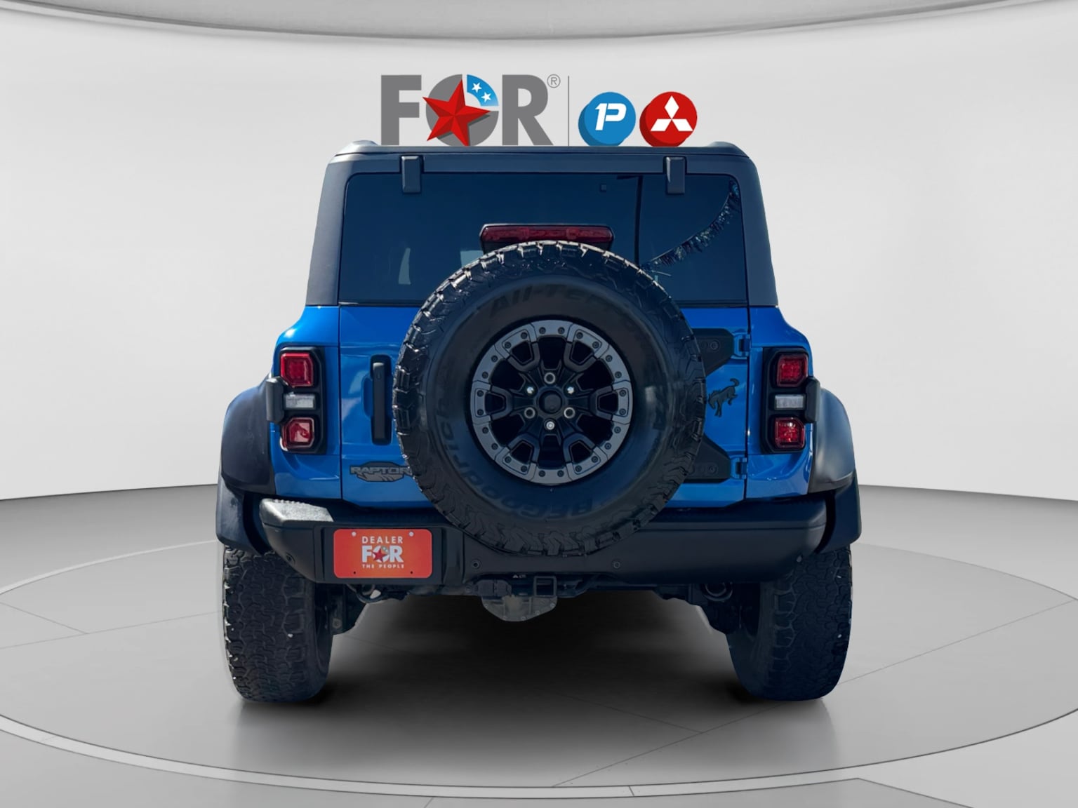 Ford Bronco photo 4