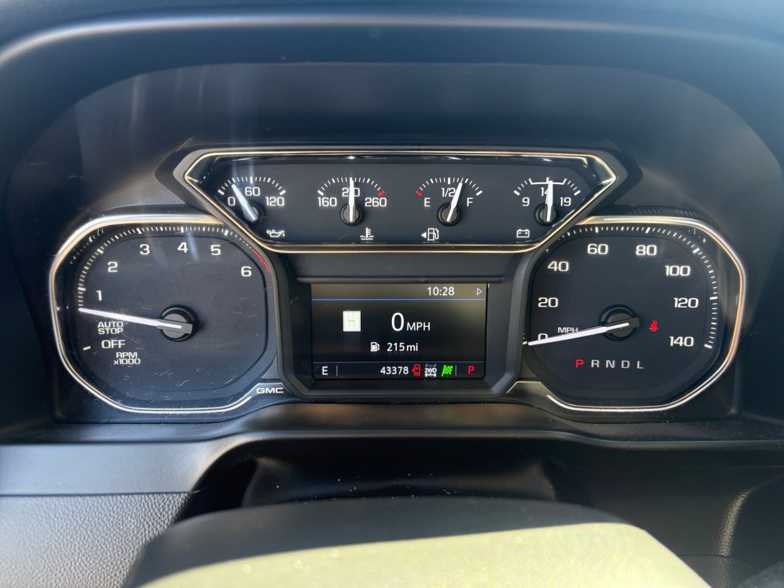GMC Sierra photo 14