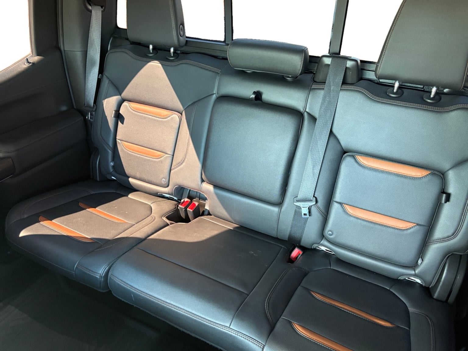 GMC Sierra photo 16