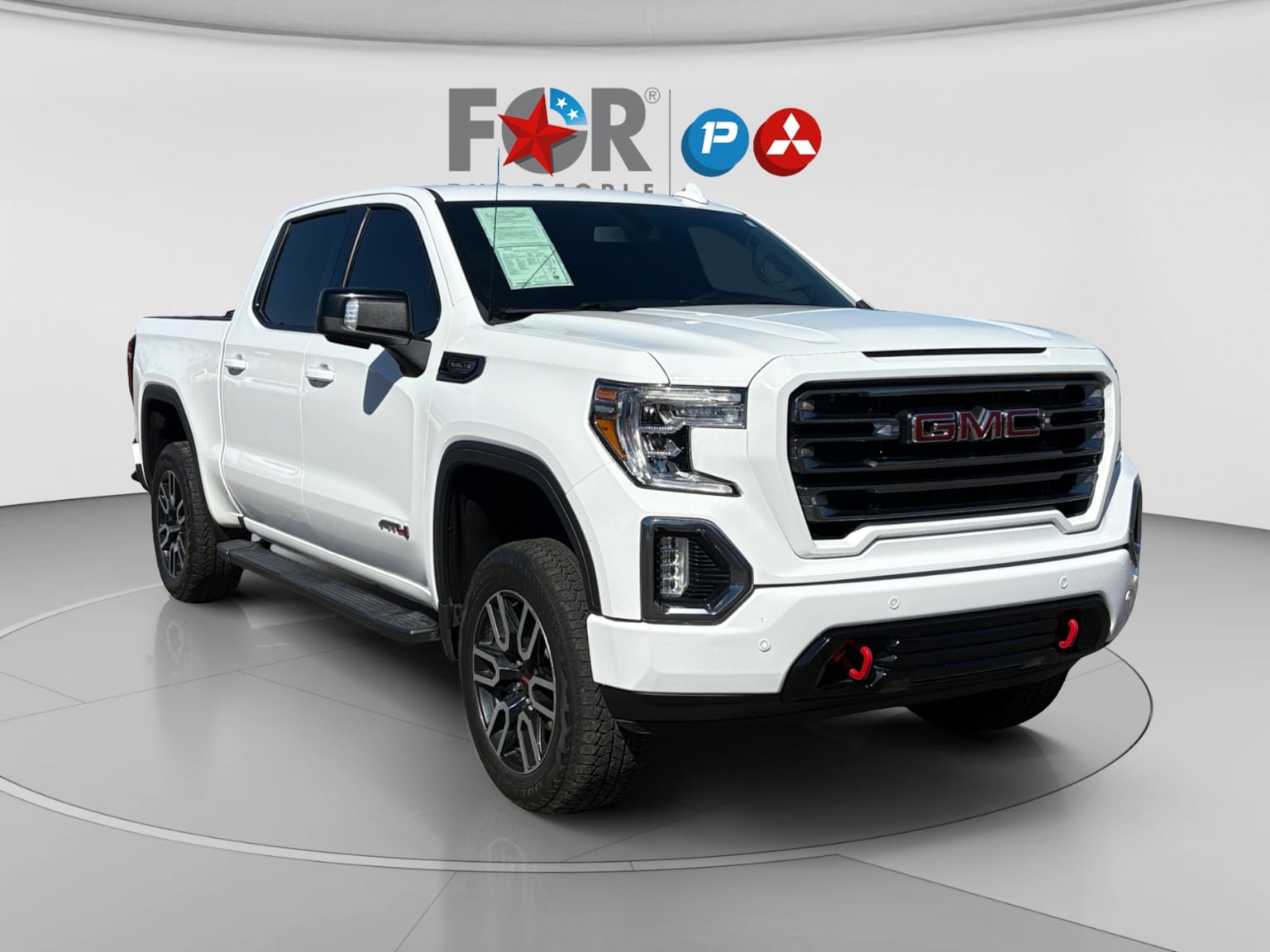 GMC Sierra photo 7