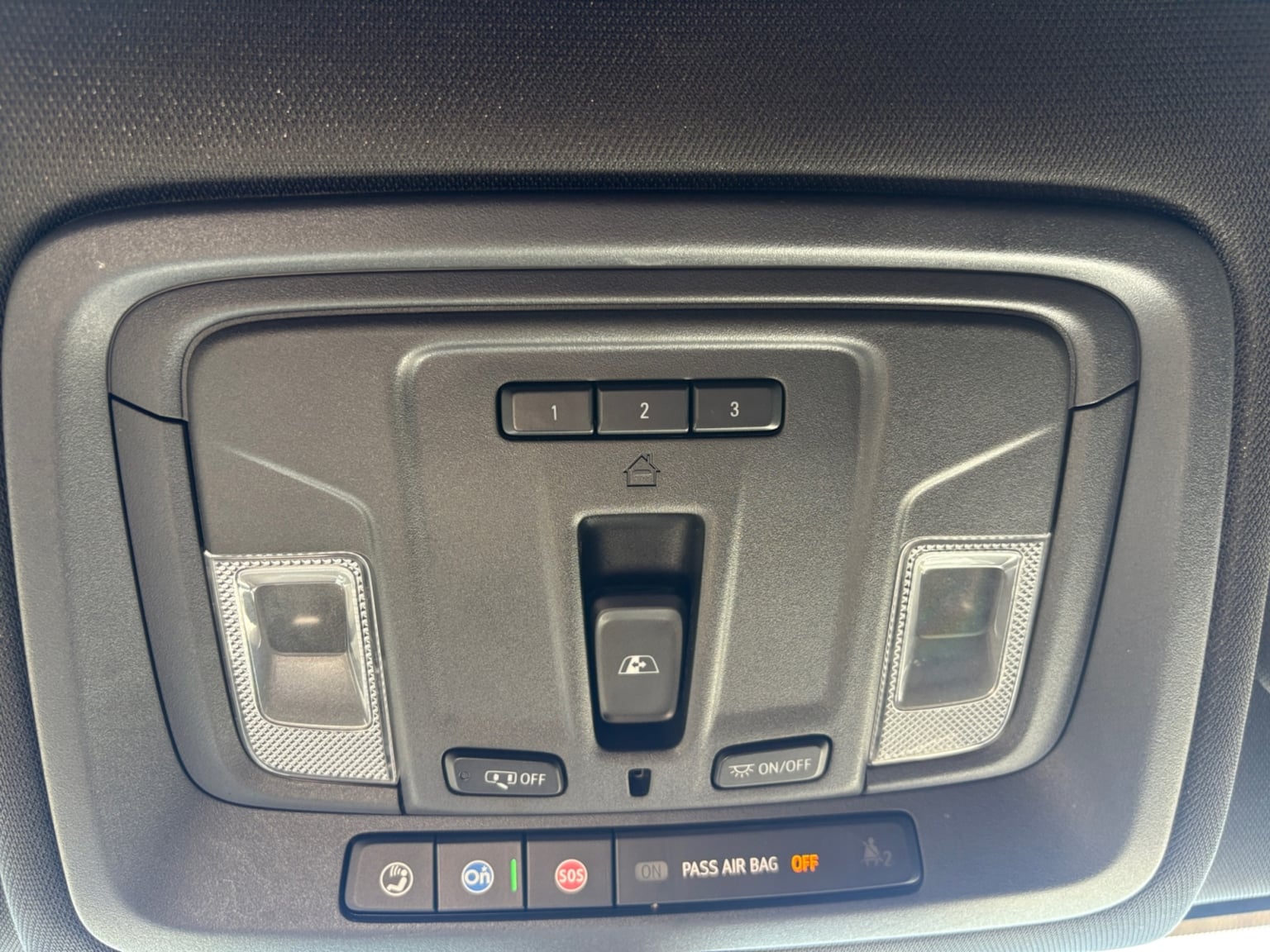 GMC Sierra photo 24