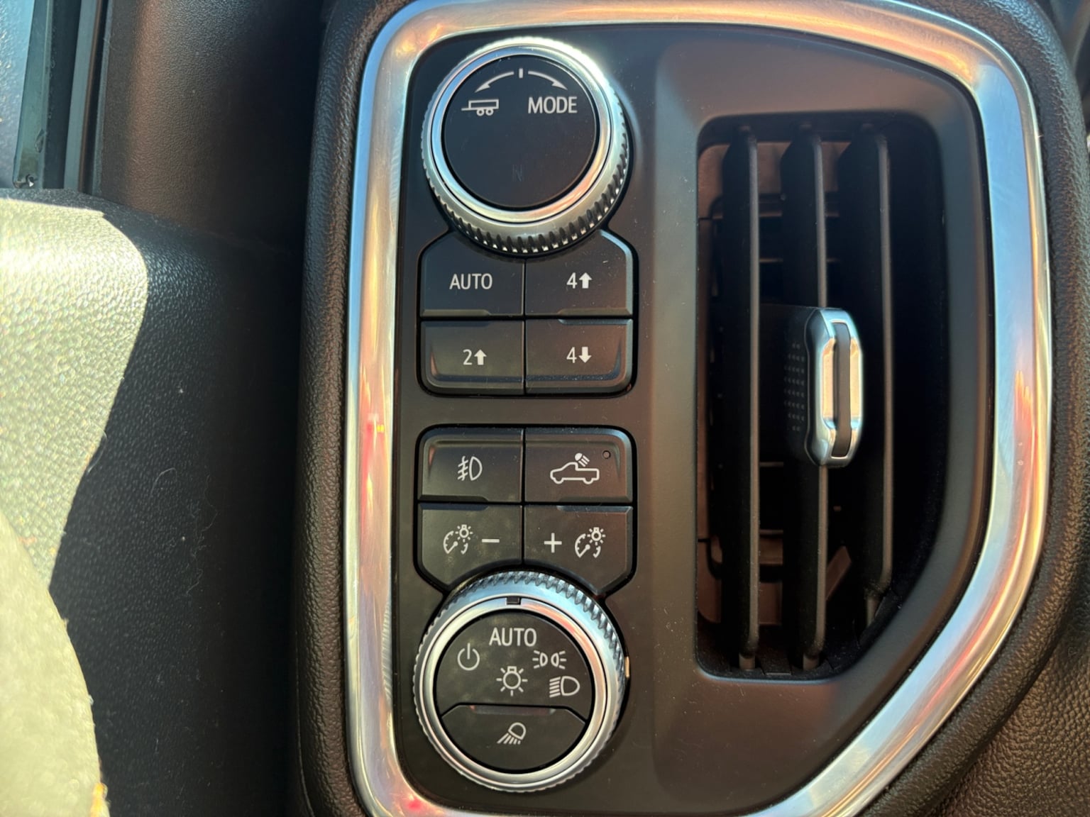 GMC Sierra photo 23