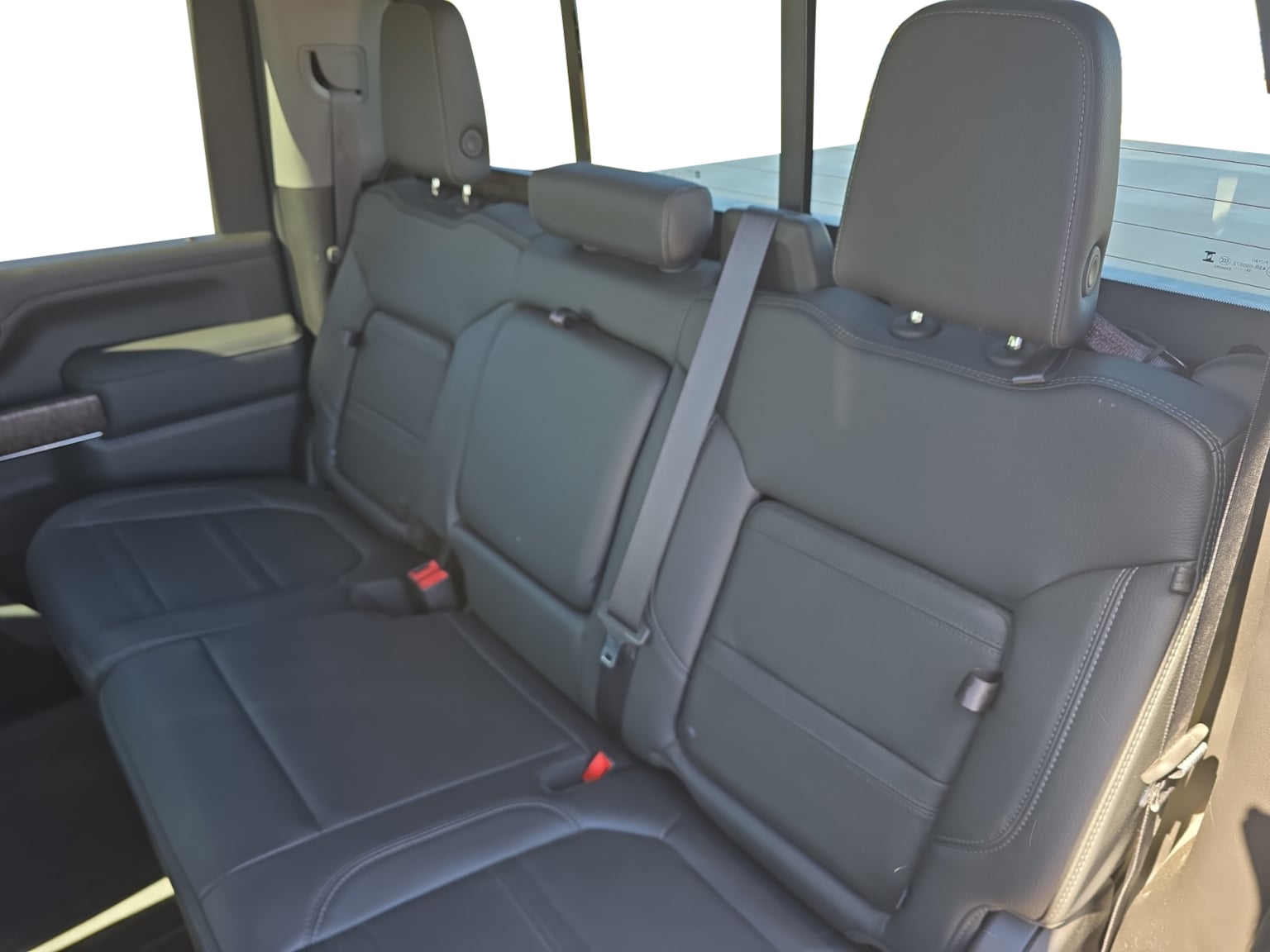 GMC Sierra photo 16