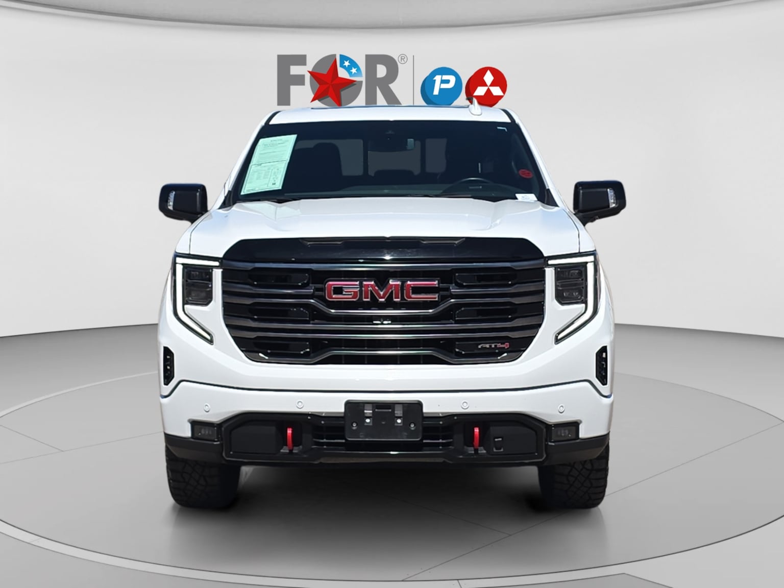 GMC Sierra photo 8