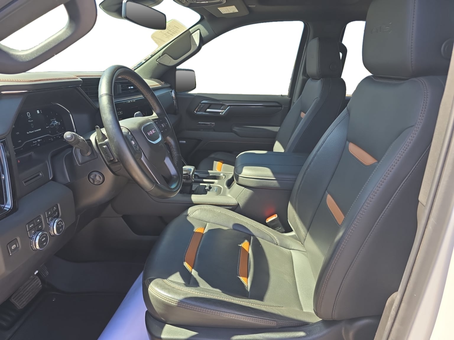 GMC Sierra photo 10