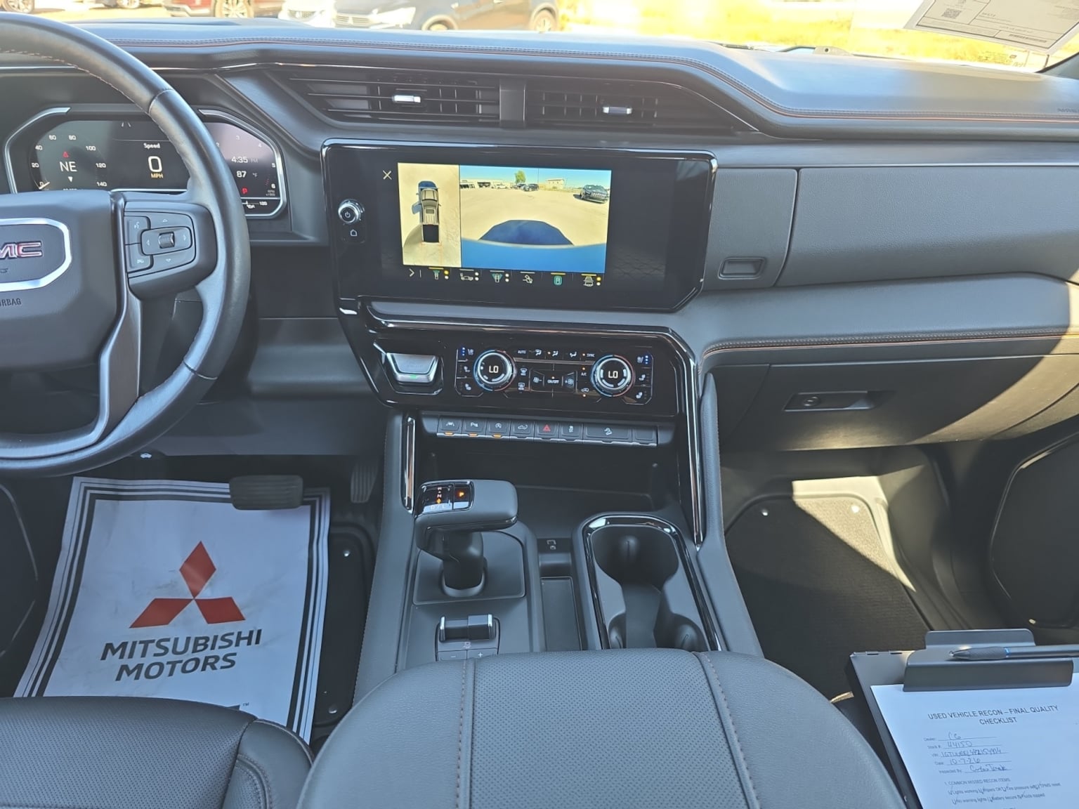 GMC Sierra photo 15