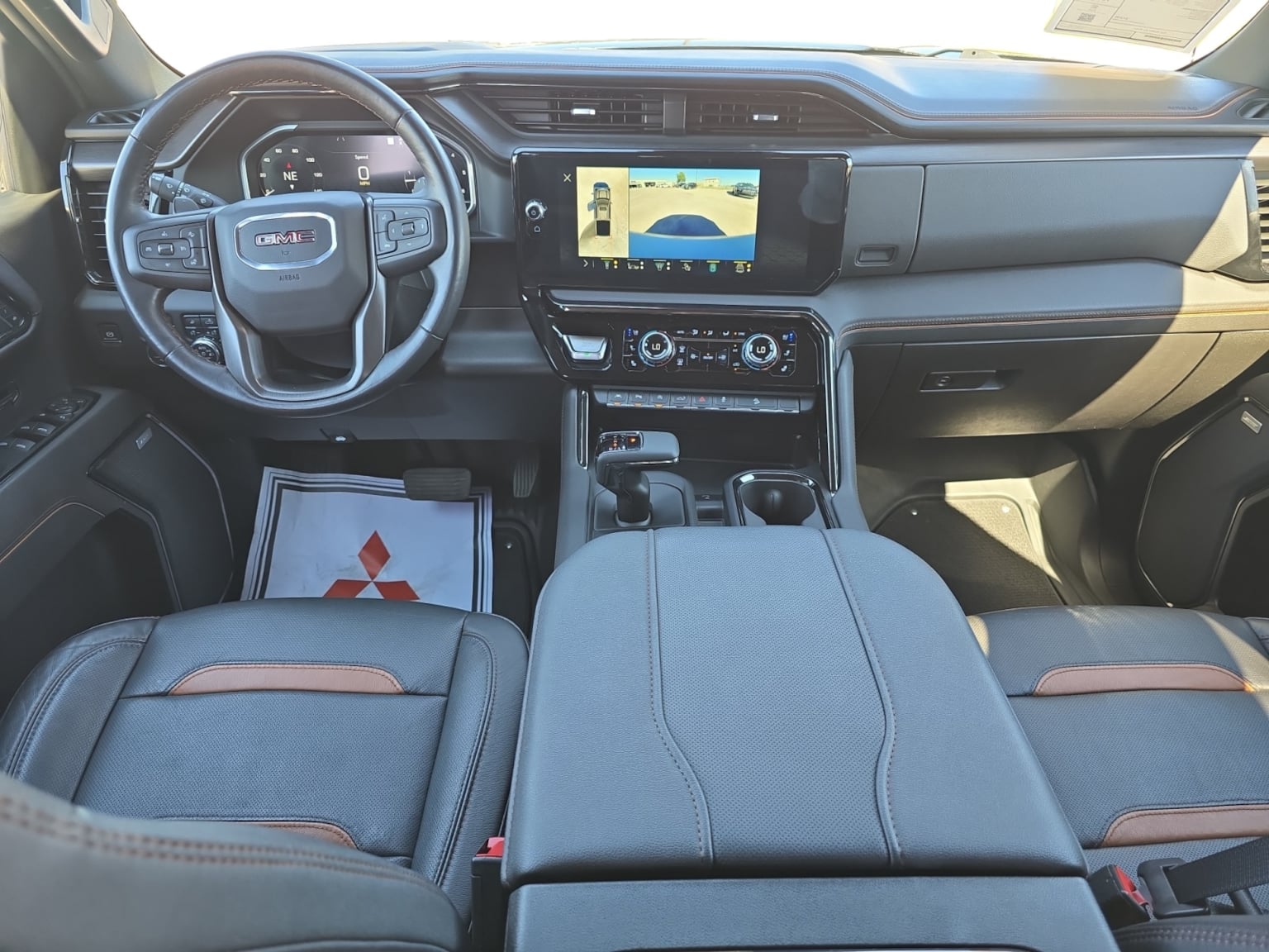GMC Sierra photo 12