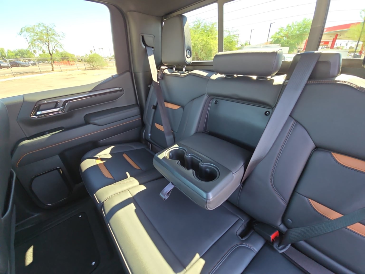 GMC Sierra photo 24