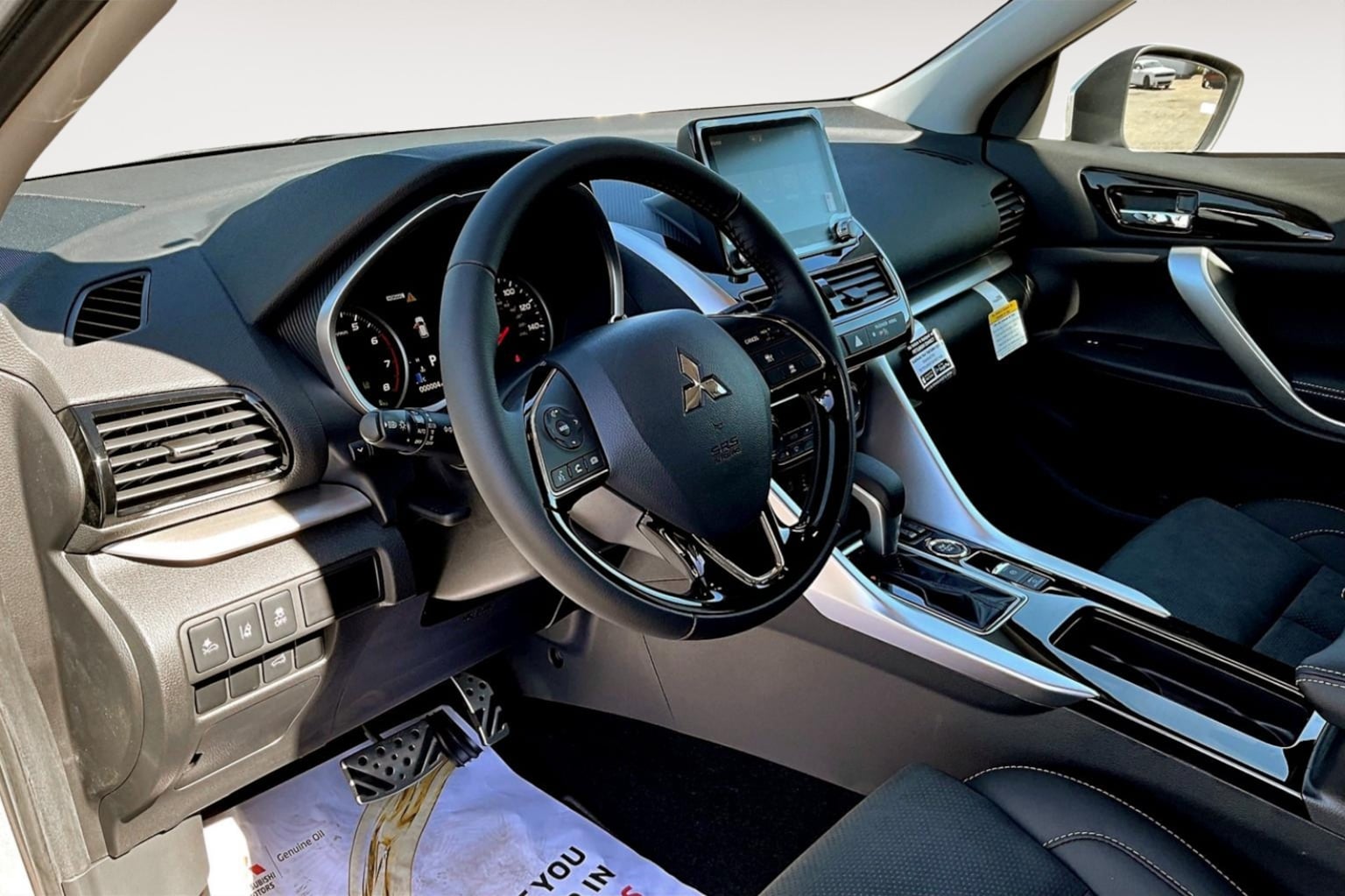 2026 Mitsubishi Eclipse Cross SE - Photo 7