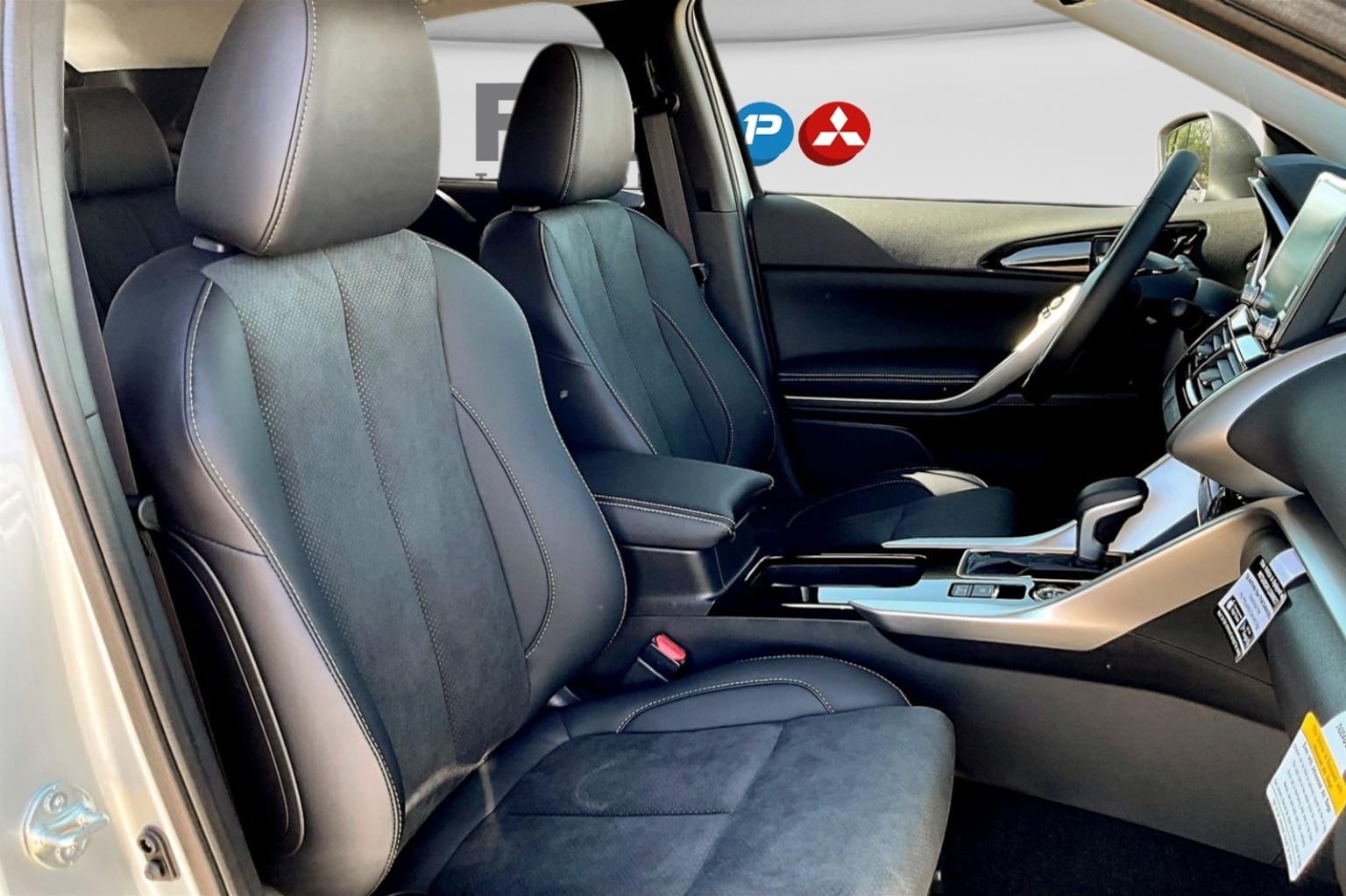 2026 Mitsubishi Eclipse Cross SE - Photo 11