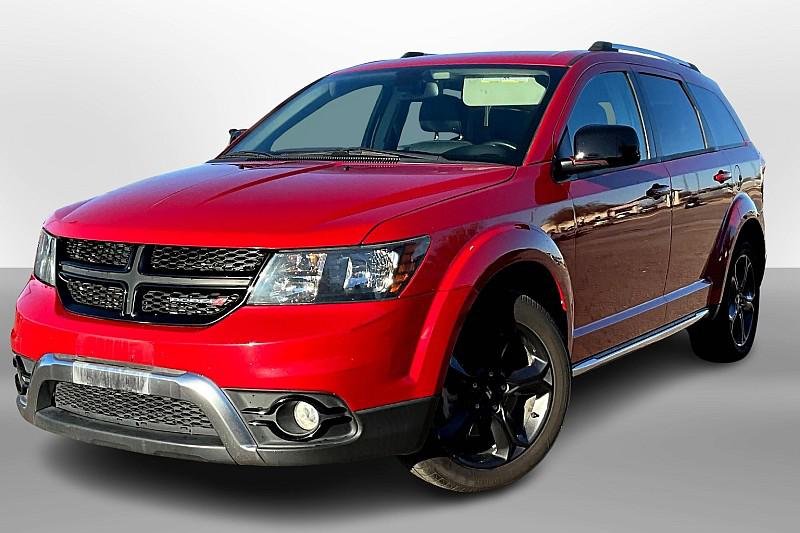 Used 2019 Dodge Journey Crossroad with VIN 3C4PDCGG2KT717500 for sale in Casa Grande, AZ