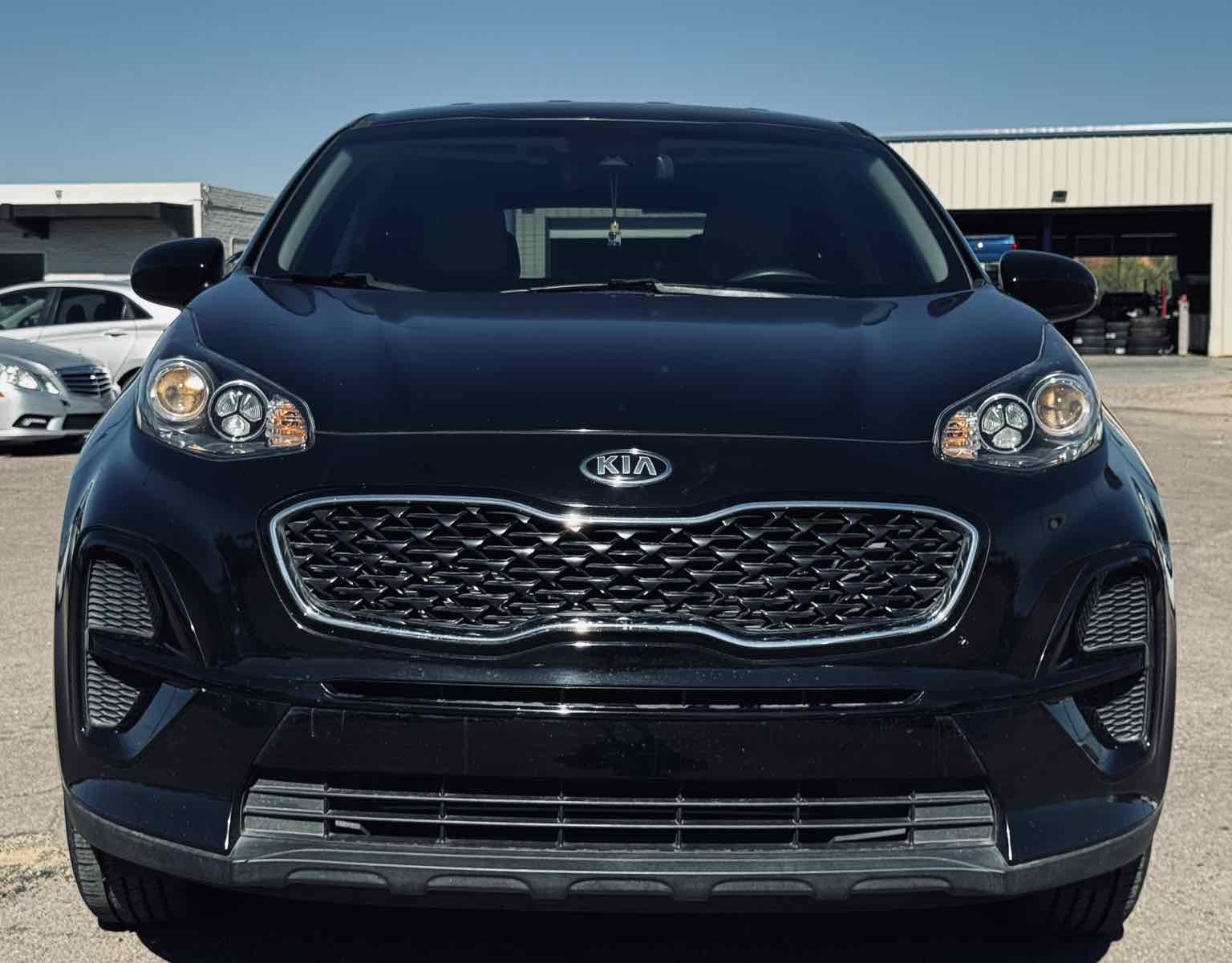 2020 Kia Sportage LX photo 3