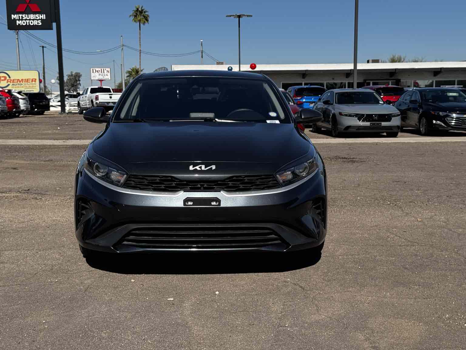 2022 Kia Forte FE LXS photo 2