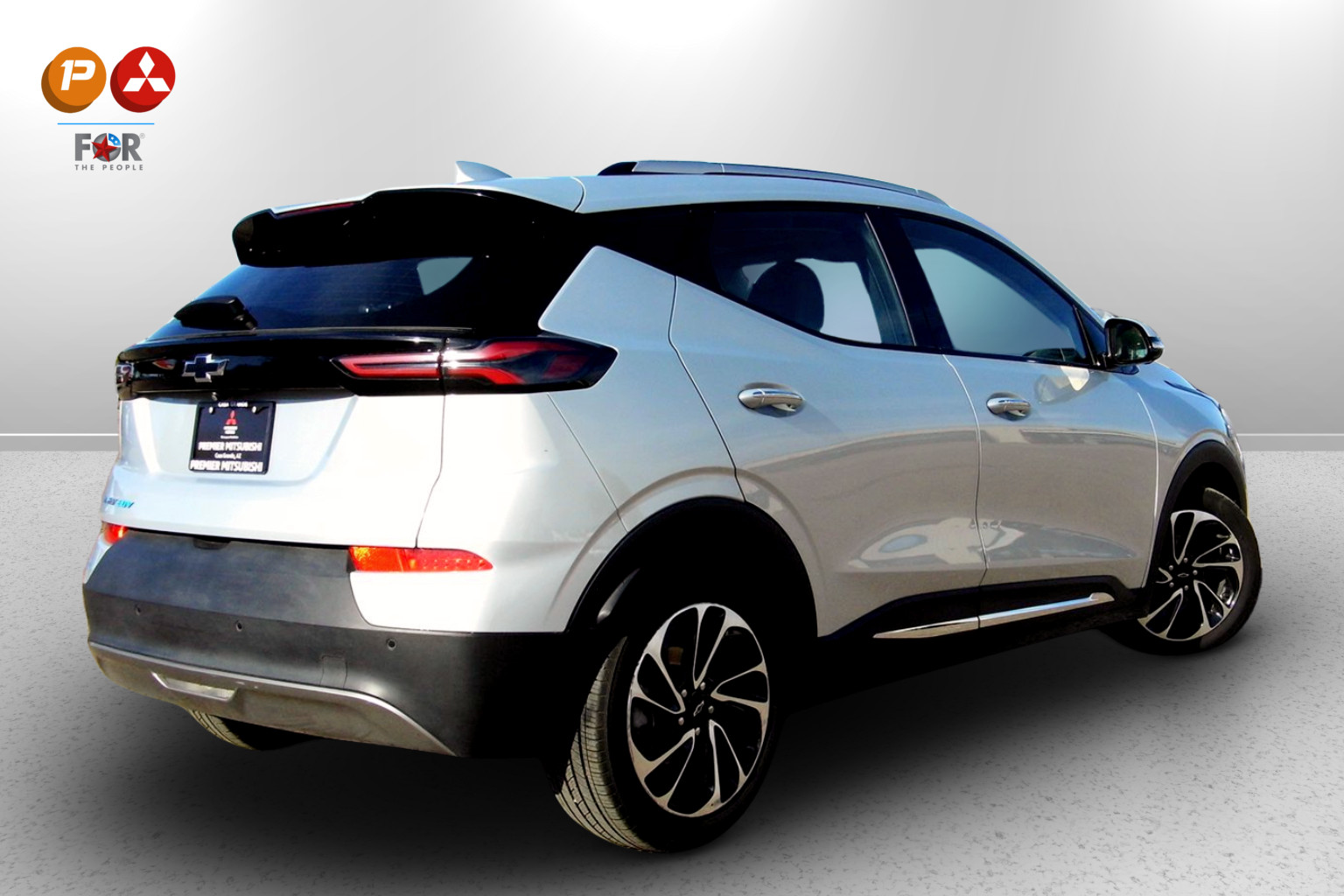 2022 Chevrolet Bolt EUV Premier photo 2